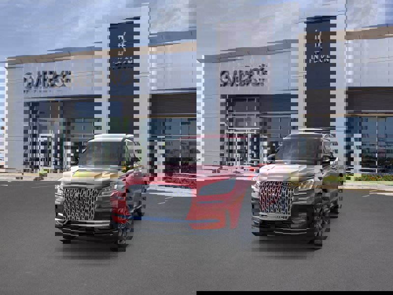 New 2026 Lincoln Corsair Premiere image 2