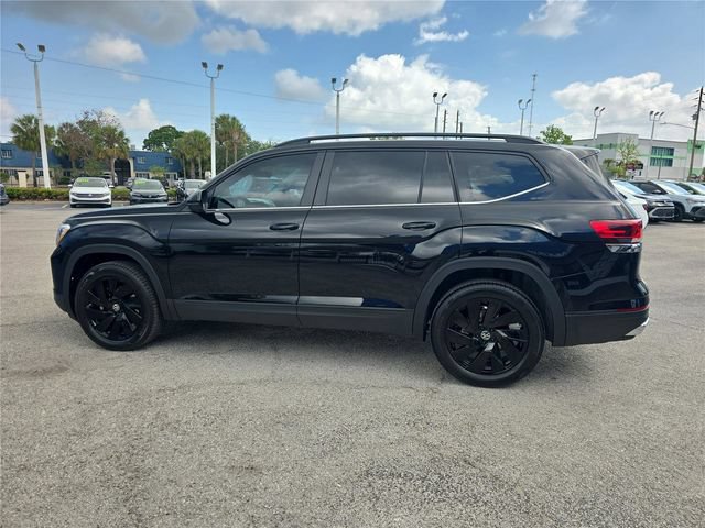 New 2026 Volkswagen Atlas SE FWD image 8