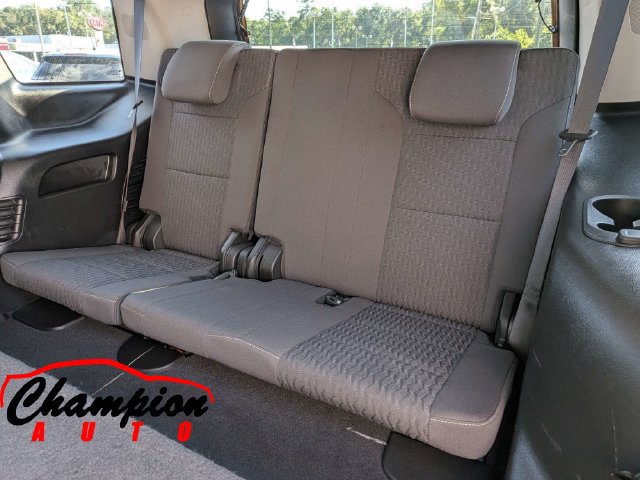 Used 2020 Chevrolet Tahoe LS w/ Enhanced Driver Alert Package RWD image 17