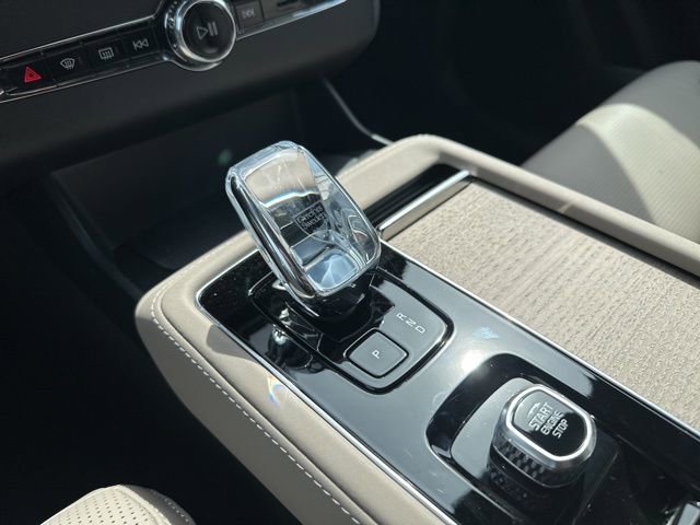 New 2026 Volvo XC90 B6 Ultra image 15
