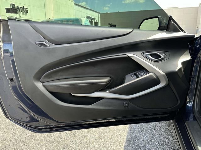 Used 2016 Chevrolet Camaro SS image 10