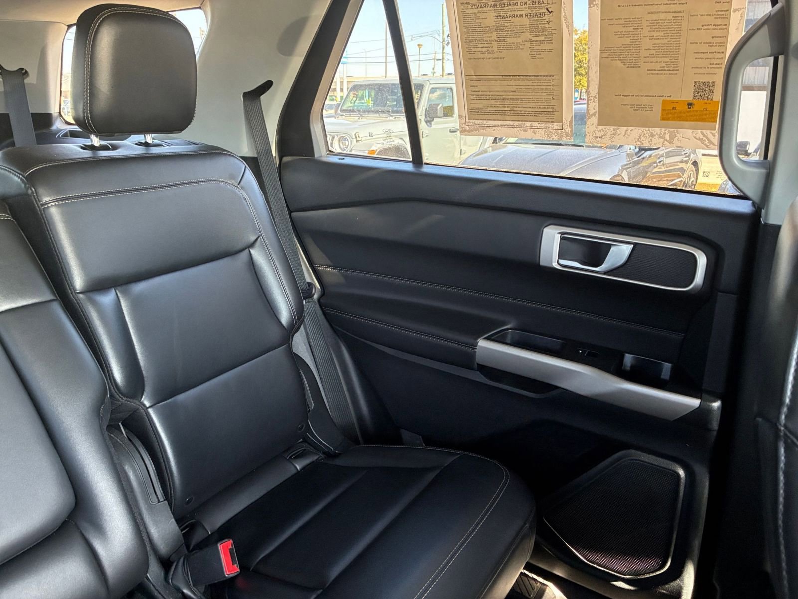 Used 2024 Ford Explorer XLT w/ Equipment Group 202A image 35