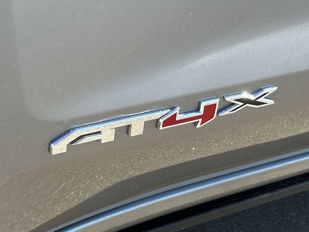 Used 2025 GMC Sierra 1500 AT4X image 32