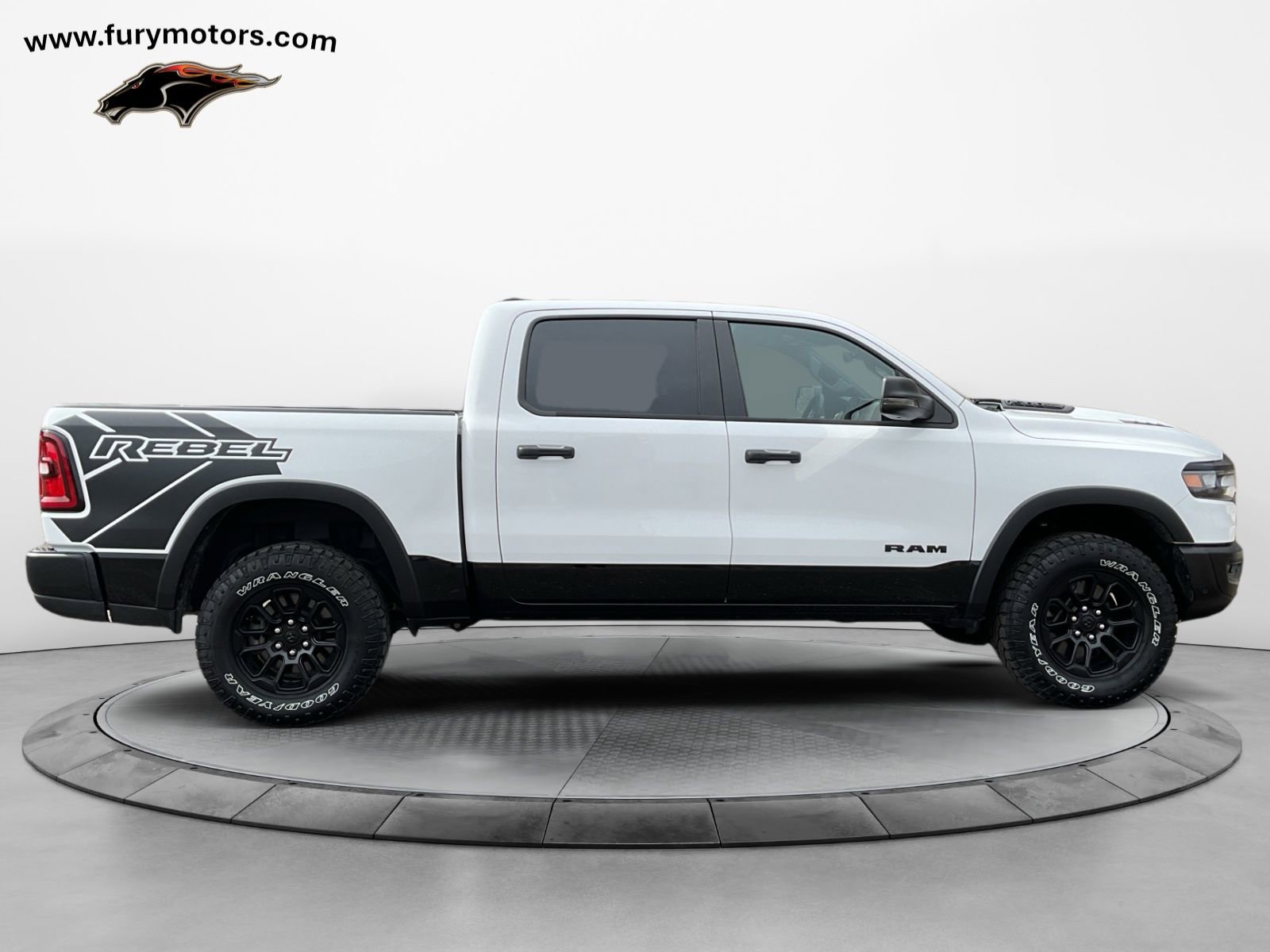 Used 2025 RAM 1500 Rebel image 2