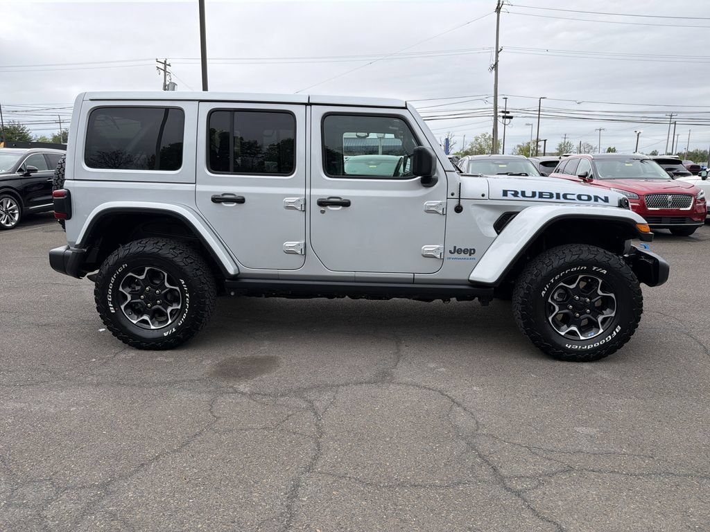 Used 2023 Jeep Wrangler Unlimited Rubicon 4xe w/ Cold Weather Group AWD/4WD image 8