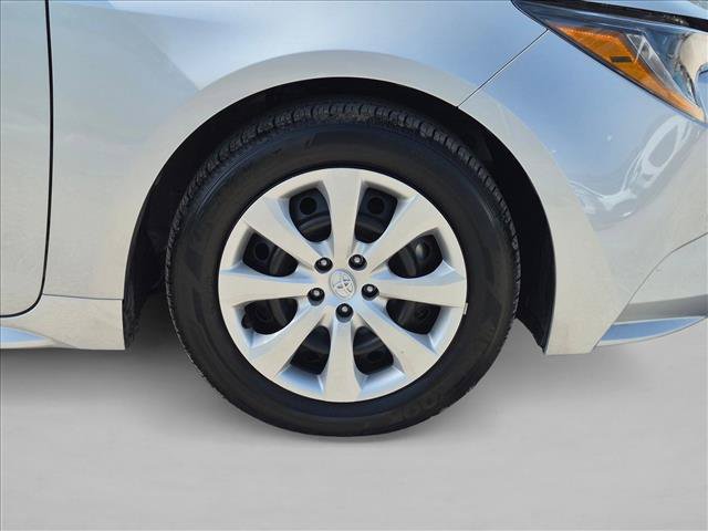 Used 2024 Toyota Corolla LE FWD image 22