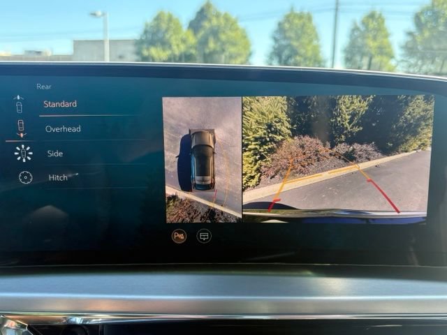 Used 2025 Cadillac Lyriq Luxury w/ LPO, Floor Liner Package AWD/4WD image 36