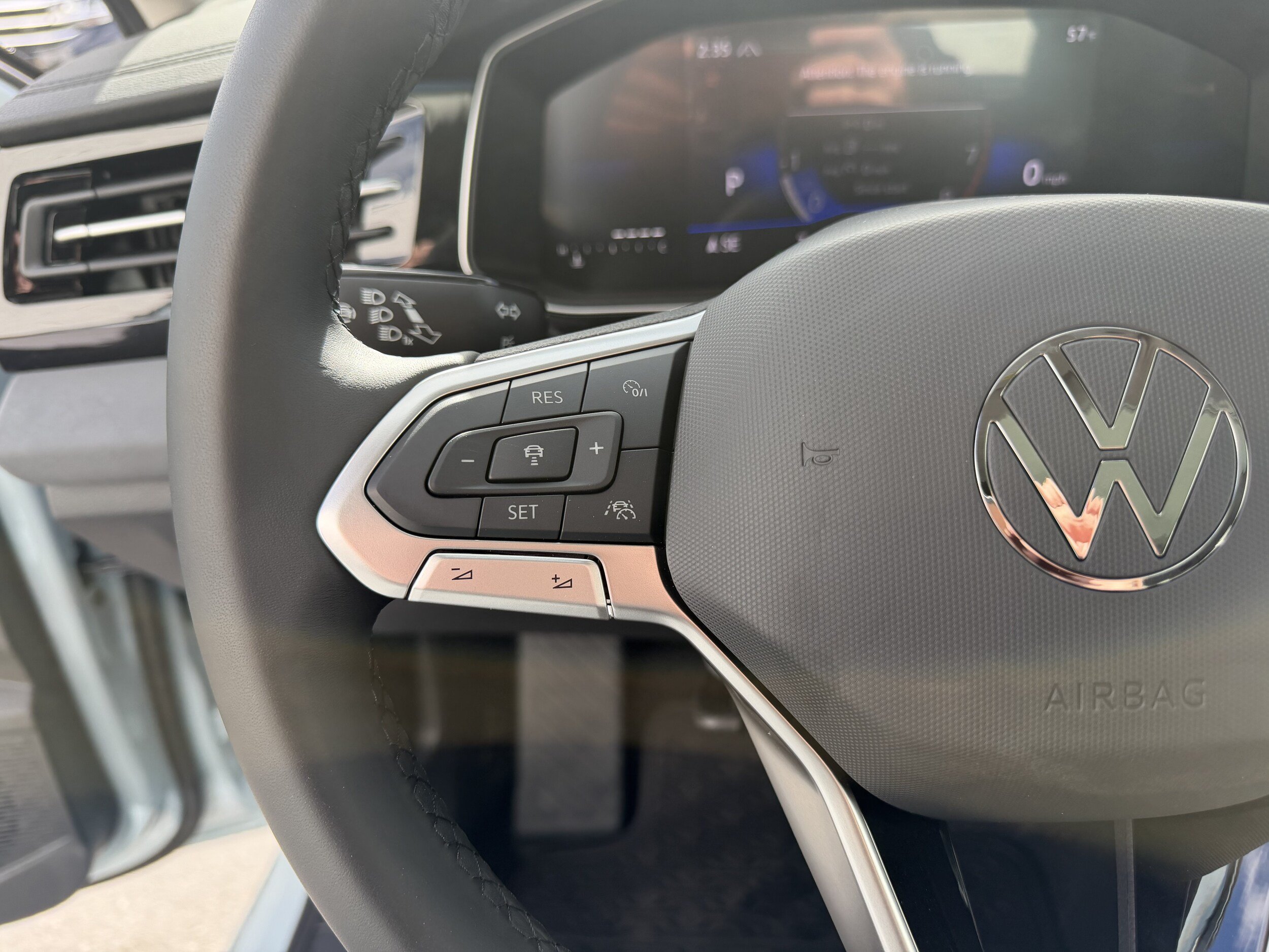 New 2027 Volkswagen Jetta SE FWD image 15