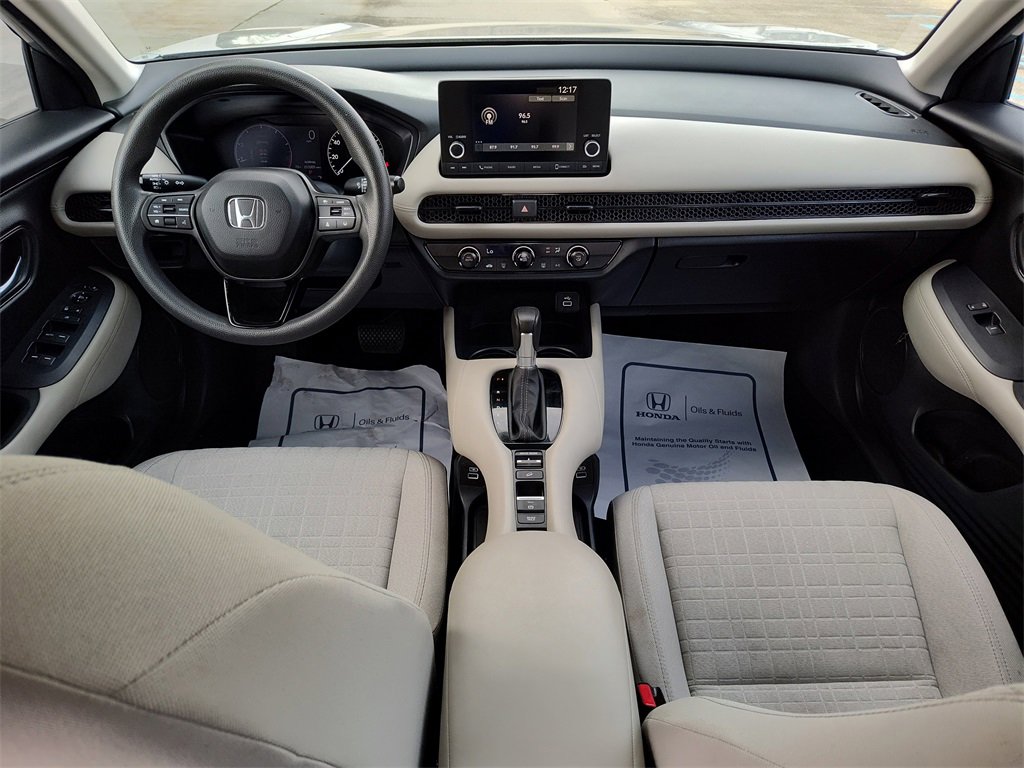 Used 2023 Honda HR-V LX image 29