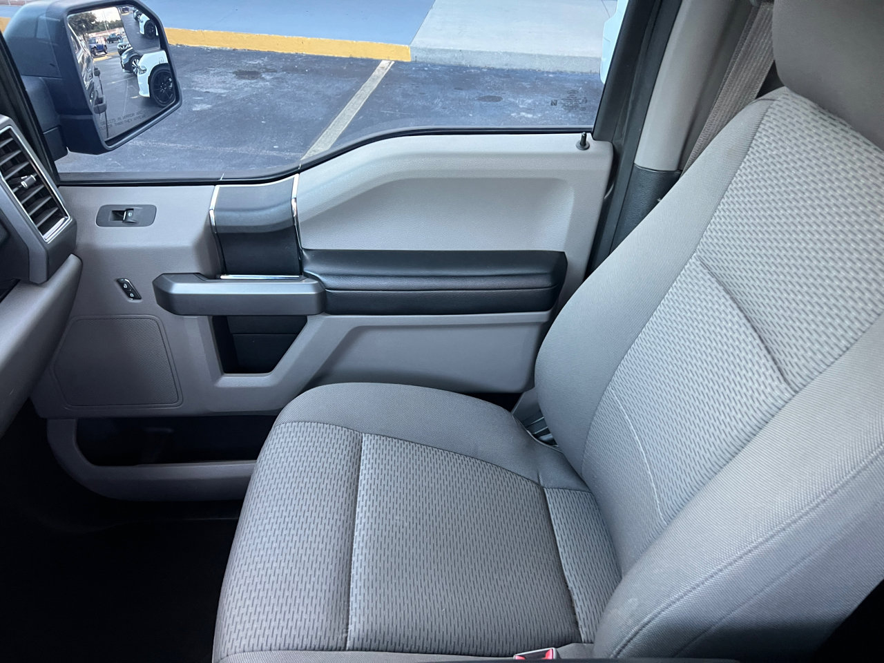 Used 2020 Ford F150 XLT w/ Equipment Group 301A Mid image 10
