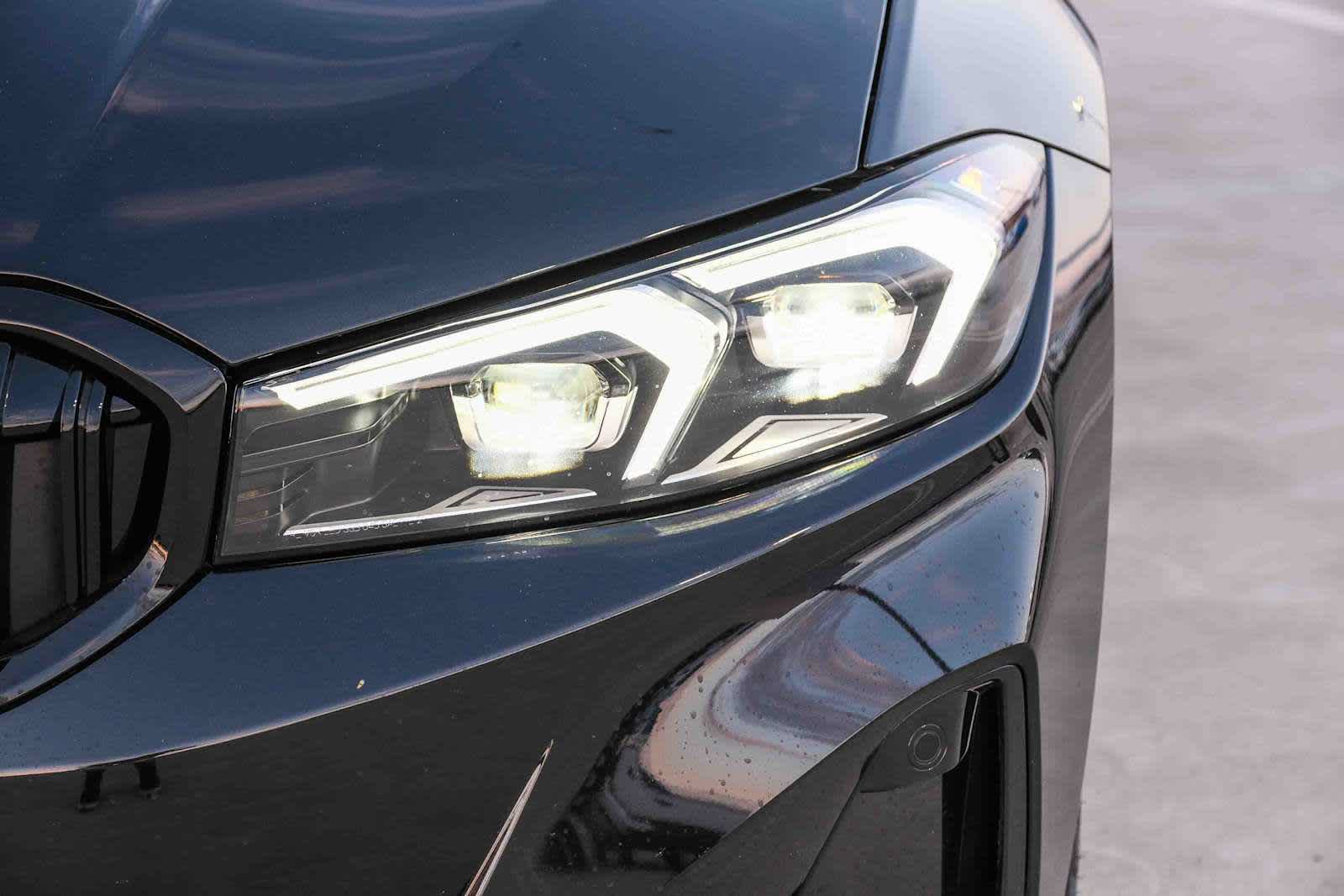 Used 2025 BMW 330i Sedan w/ Convenience Package RWD image 12