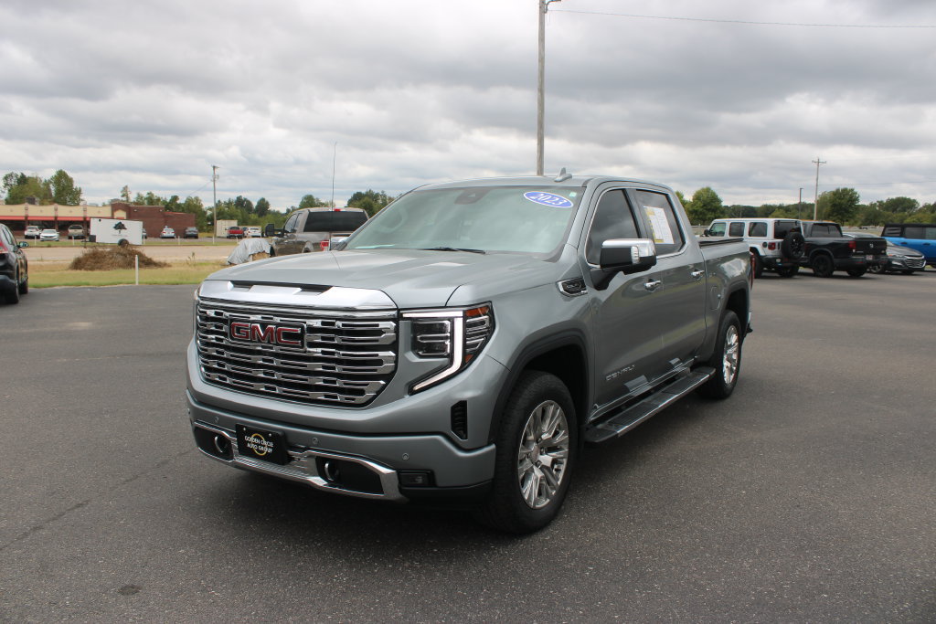 Used 2023 GMC Sierra 1500 Denali AWD/4WD image 4
