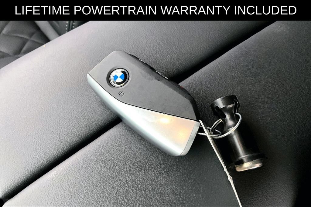 Used 2026 BMW X5 xDrive50e w/ M Sport Package AWD/4WD image 13