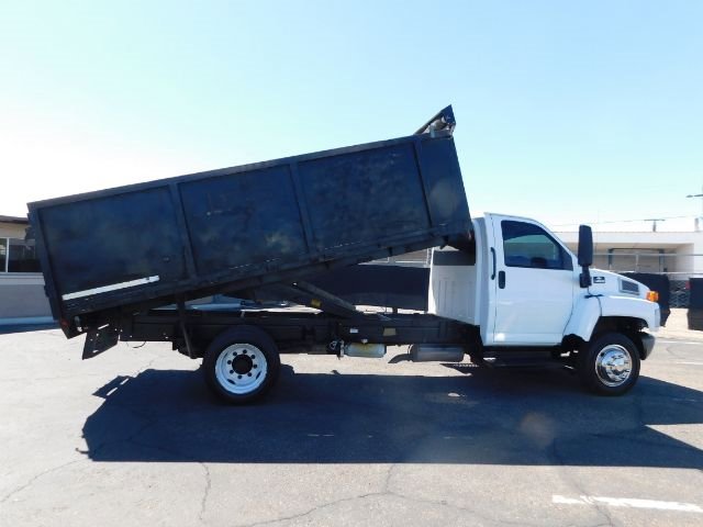Used 2003 Chevrolet Kodiak C4500 2WD Regular Cab image 8