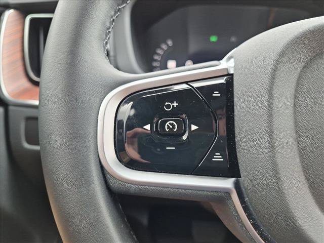 Used 2025 Volvo XC60 B5 Ultra w/ Protection Package Premier AWD/4WD image 15