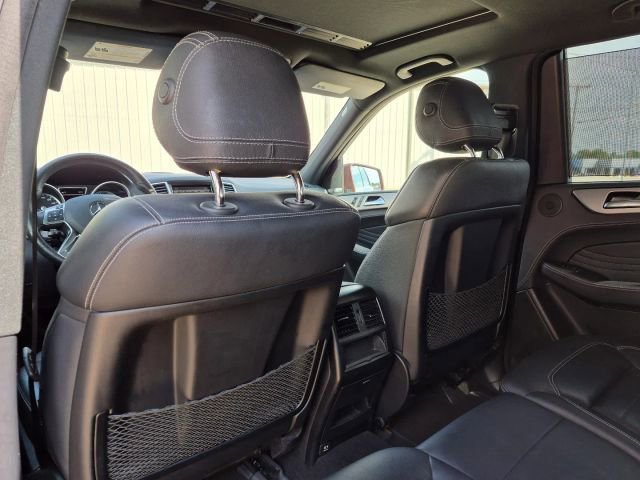 Used 2015 Mercedes-Benz ML 400 4MATIC image 12
