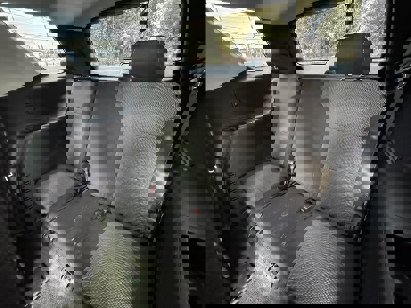 Used 2018 Chevrolet Traverse LT image 12