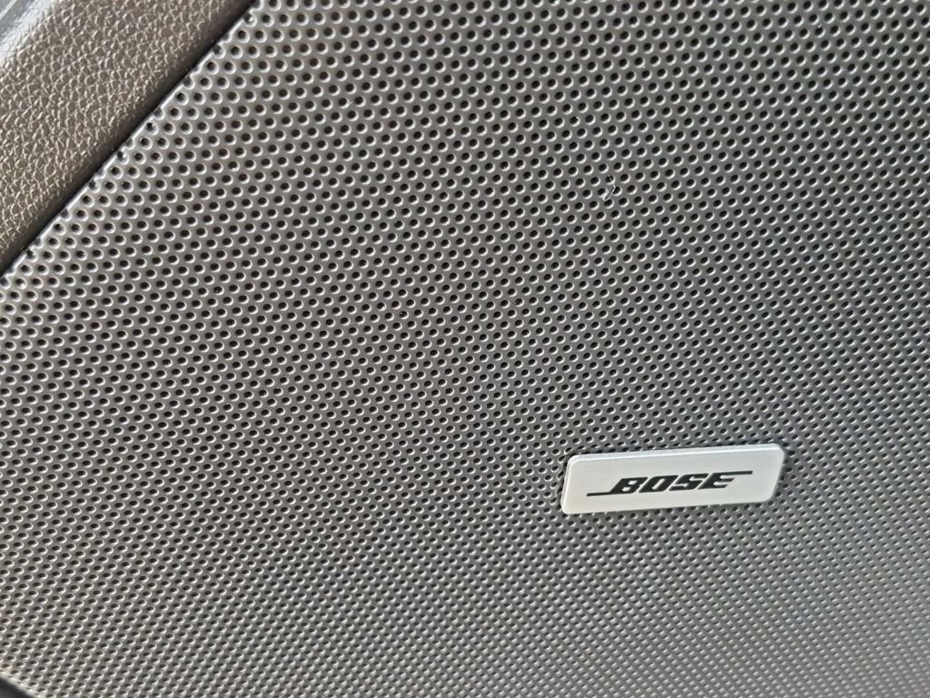 Certified 2024 Cadillac XT6 Premium Luxury w/ Technology Package FWD image 17