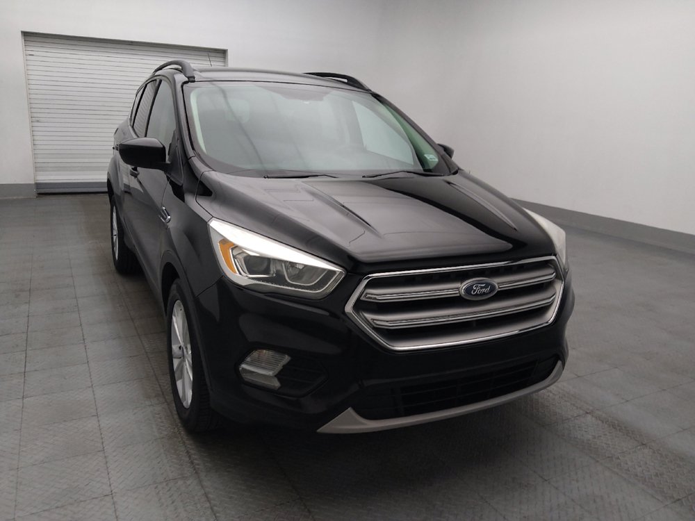 Used 2017 Ford Escape SE w/ Equipment Group 201A FWD image 14
