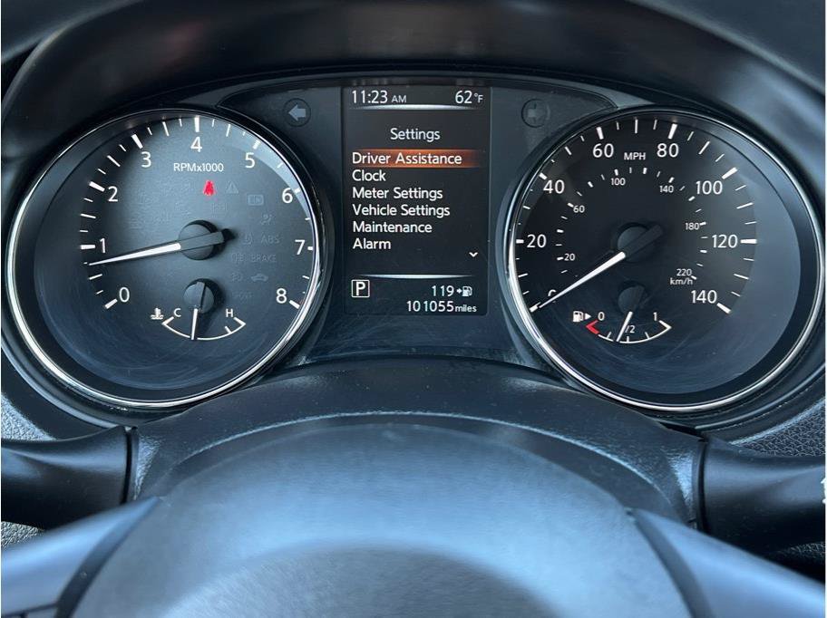 Used 2017 Nissan Rogue S FWD image 13