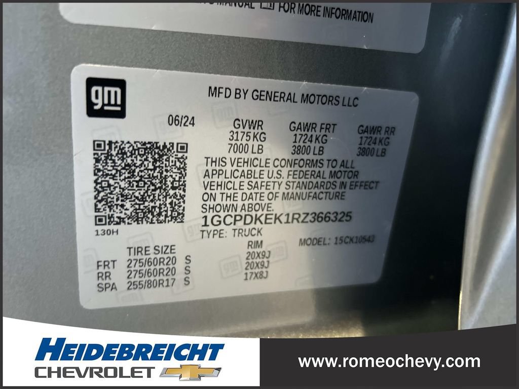 Used 2024 Chevrolet Silverado 1500 LT AWD/4WD image 8