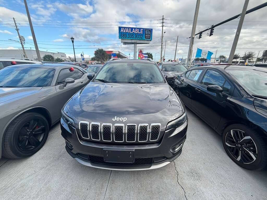 Used 2020 Jeep Cherokee Limited image 1