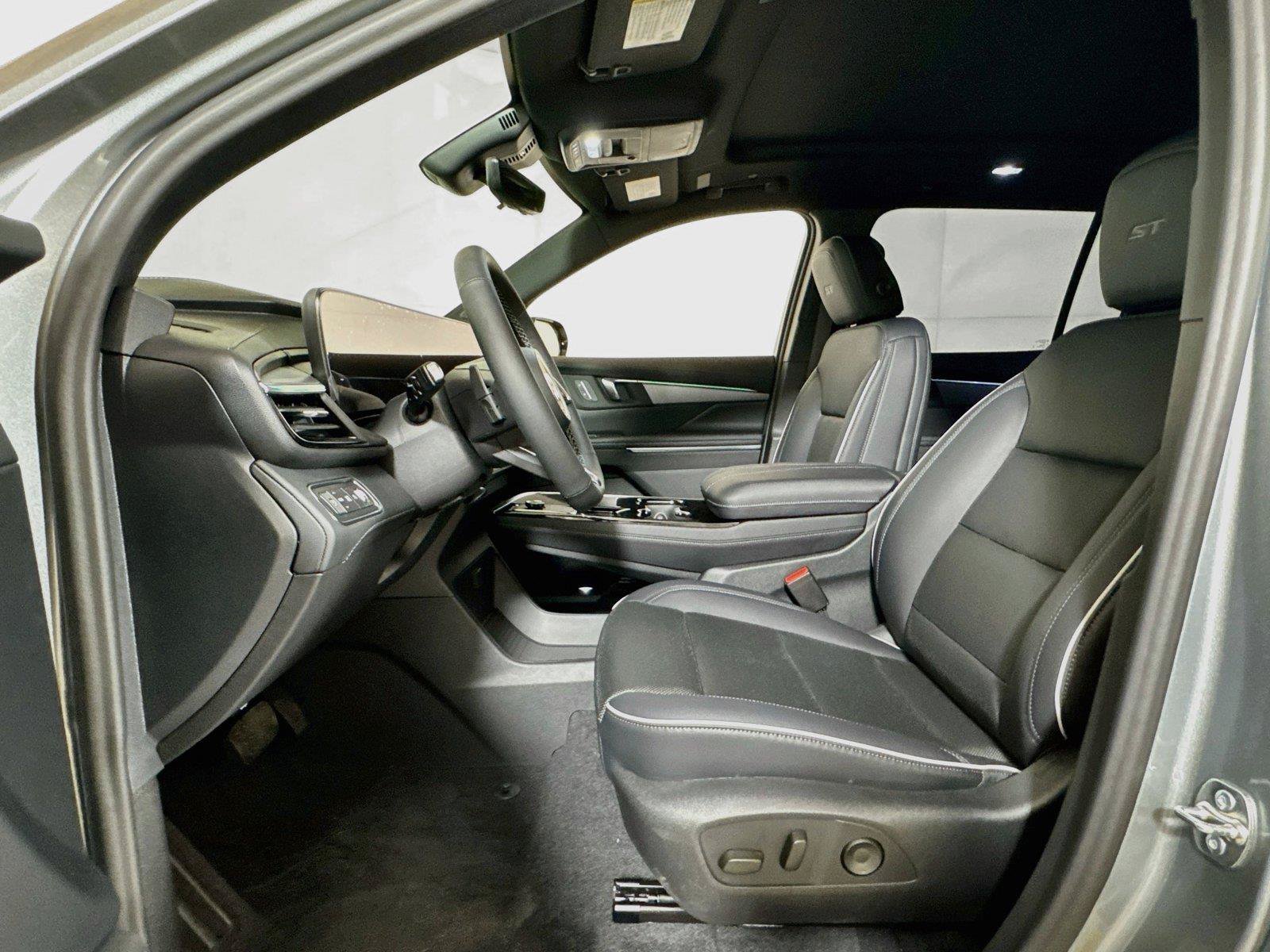 New 2027 Buick Enclave Sport Touring w/ Power Package FWD image 12