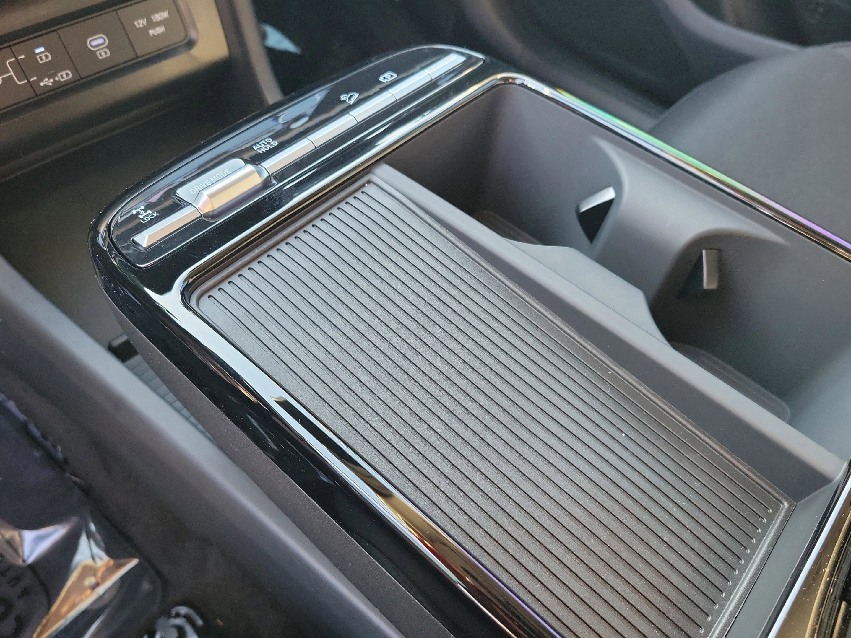 New 2026 Hyundai Tucson Blue SE image 21