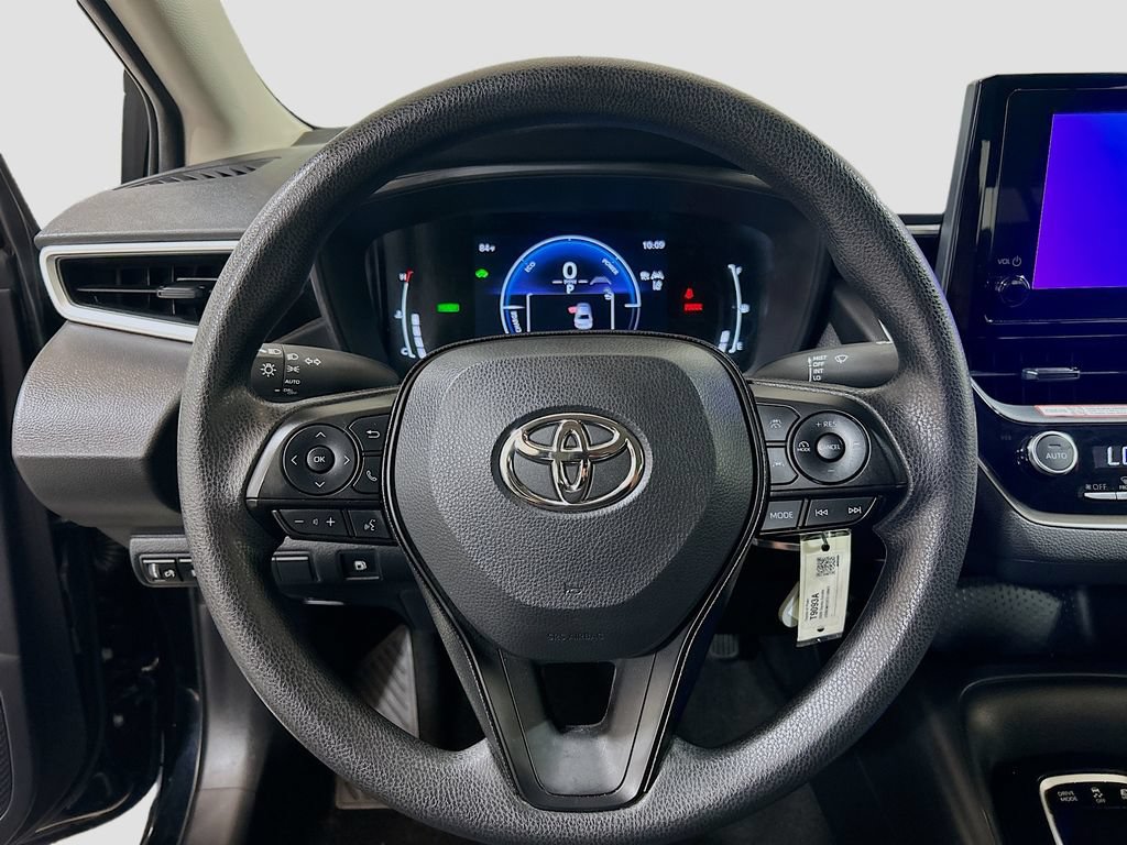 Used 2026 Toyota Corolla LE FWD image 10