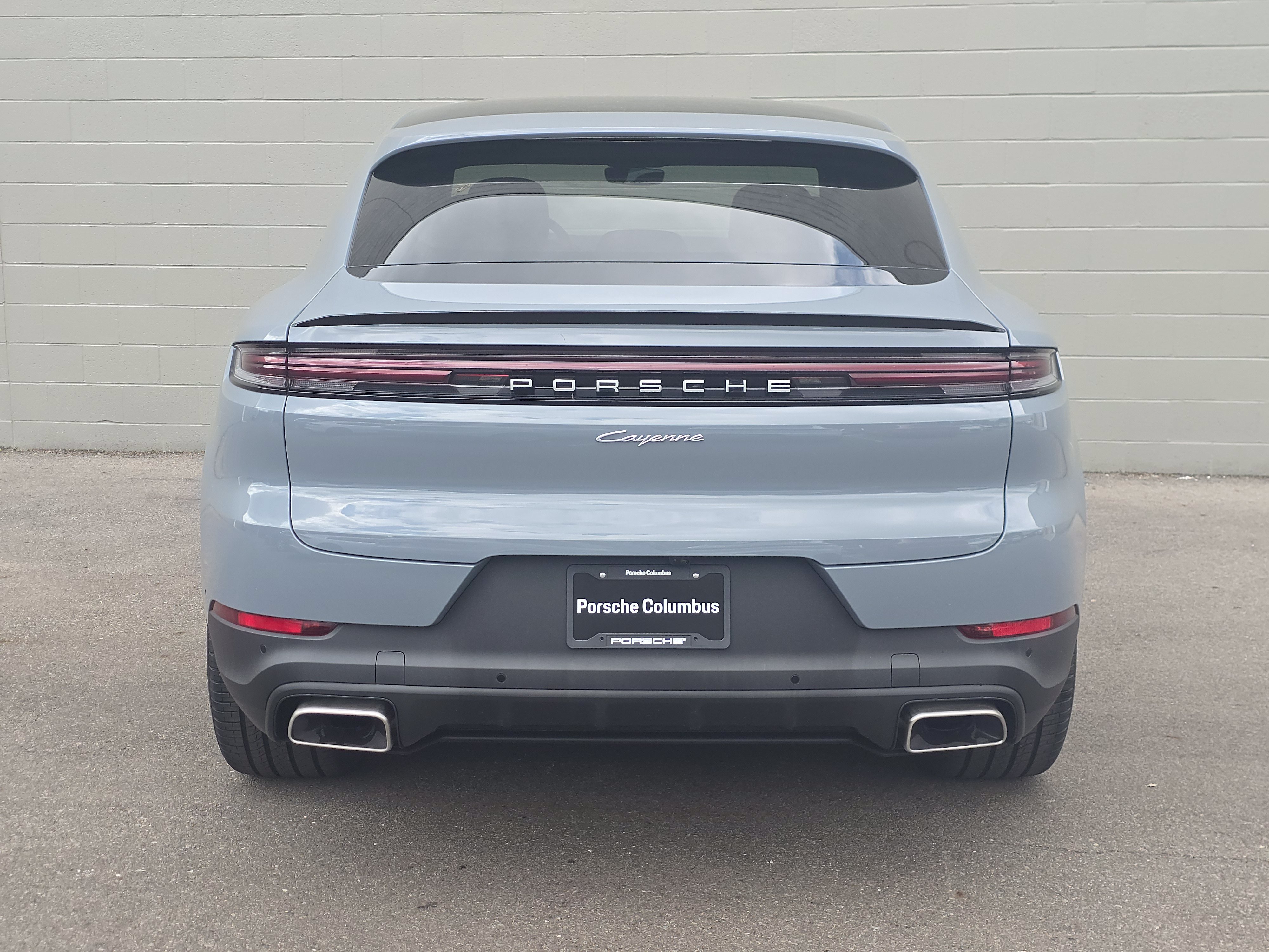New 2026 Porsche Cayenne Coupe AWD/4WD image 13