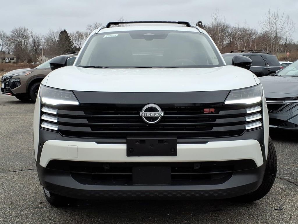 New 2026 Nissan Kicks SR w/ Cold Weather Package image 2