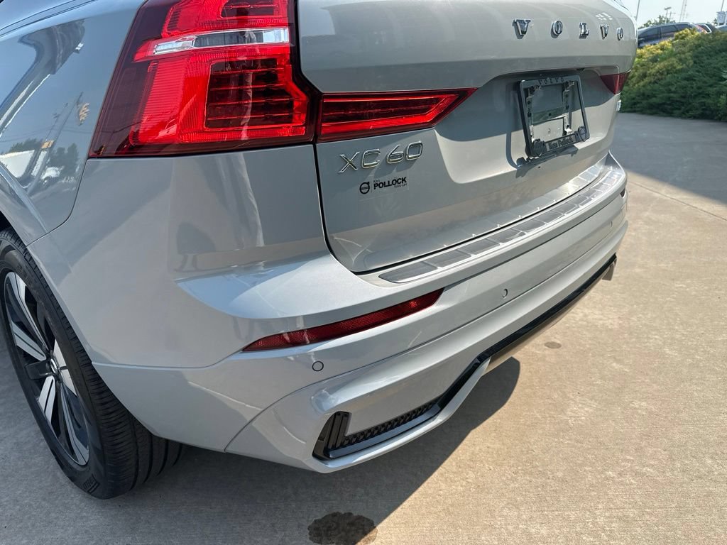 Certified 2025 Volvo XC60 T8 Core w/ Protection Package Premier AWD/4WD image 17