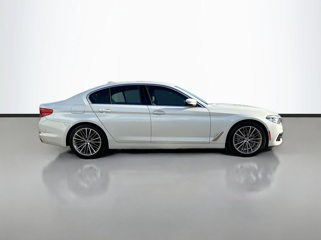 Used 2019 BMW 540i xDrive w/ Convenience Package image 2