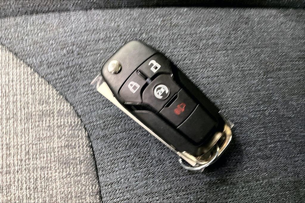 Used 2024 Ford Maverick XLT w/ XLT Luxury Package image 10