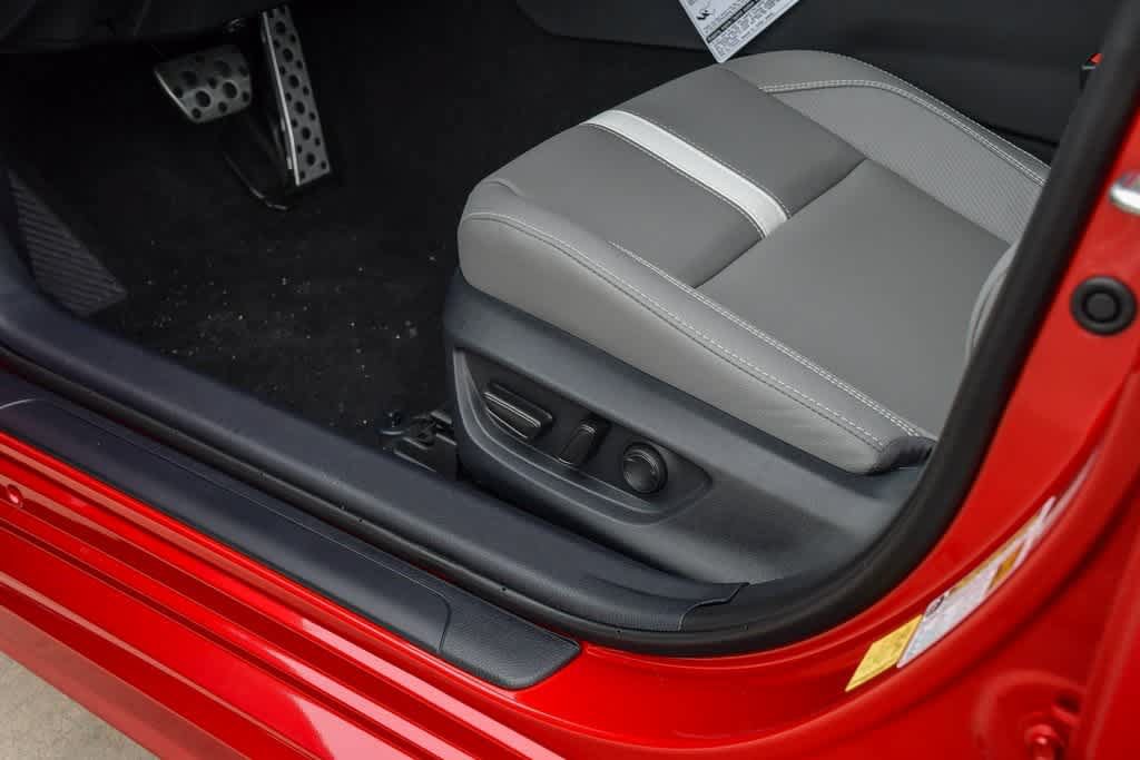 New 2025 Toyota Camry SE FWD image 21