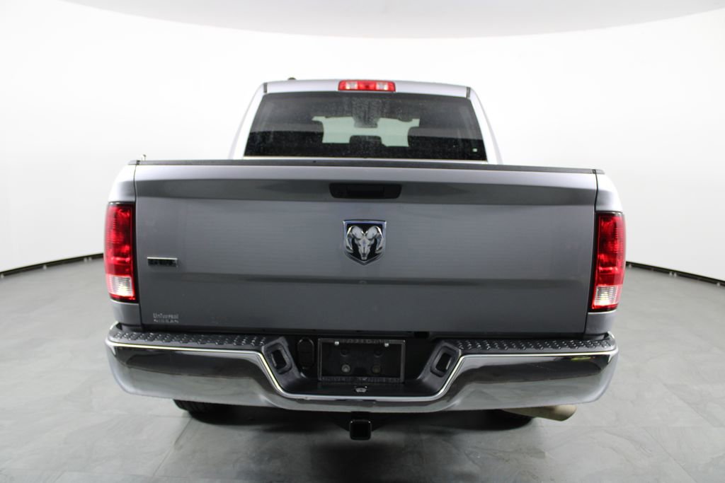 Used 2022 RAM 1500 Classic SLT image 11