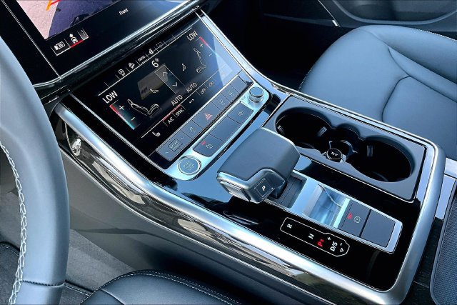 New 2026 Audi Q7 2.0T Premium AWD/4WD image 12