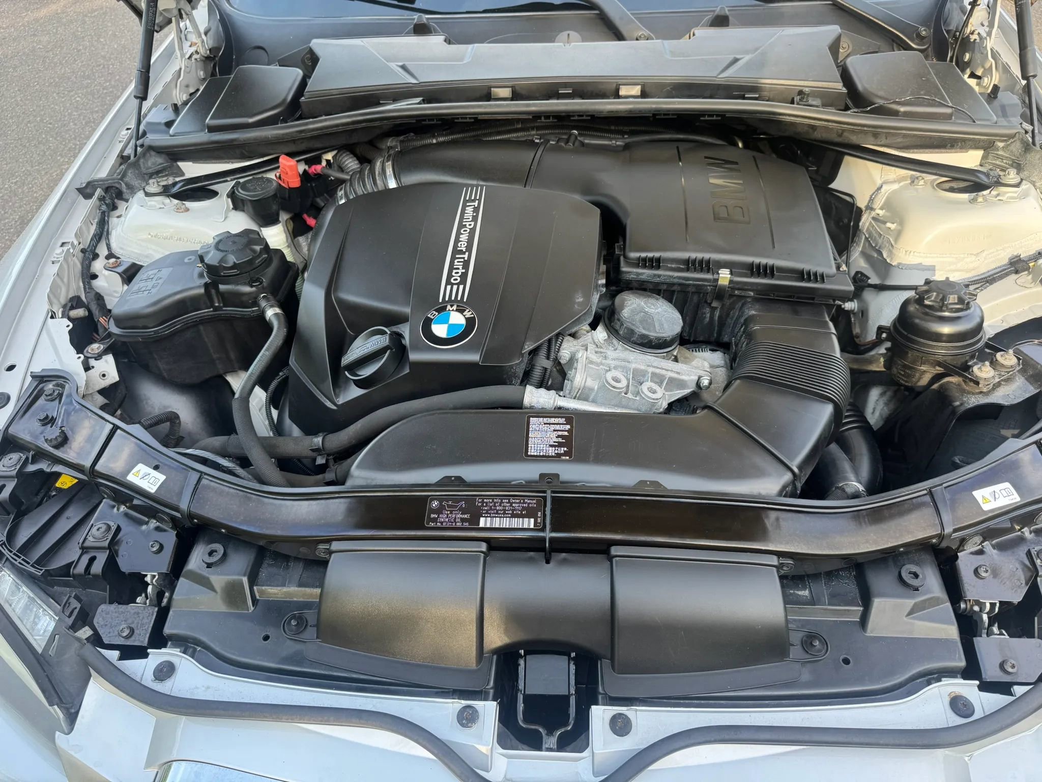 Used 2012 BMW 335i Convertible RWD image 22