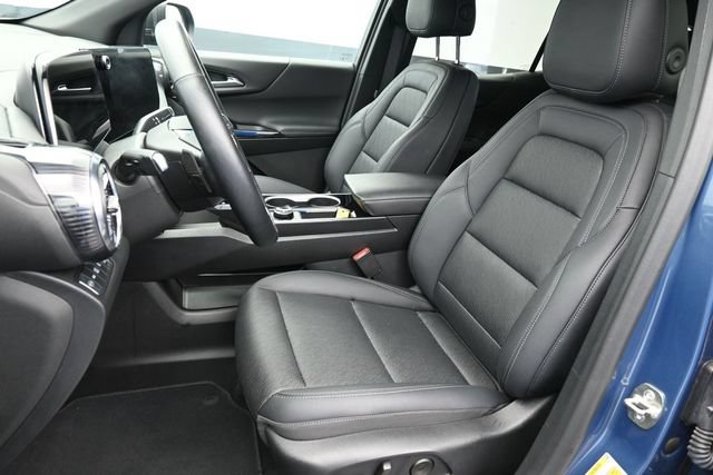 Used 2026 Chevrolet Equinox LT w/ Convenience Package II AWD/4WD image 22