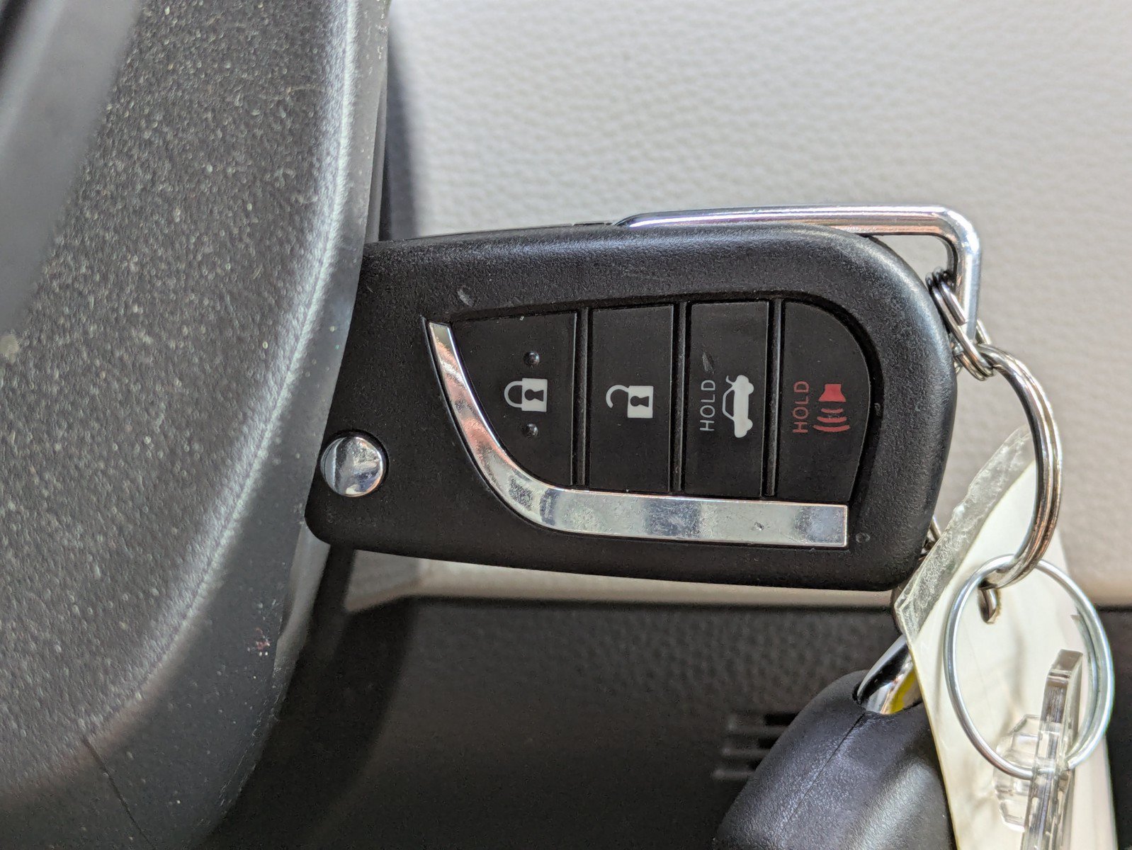 Used 2022 Toyota Corolla LE FWD image 24