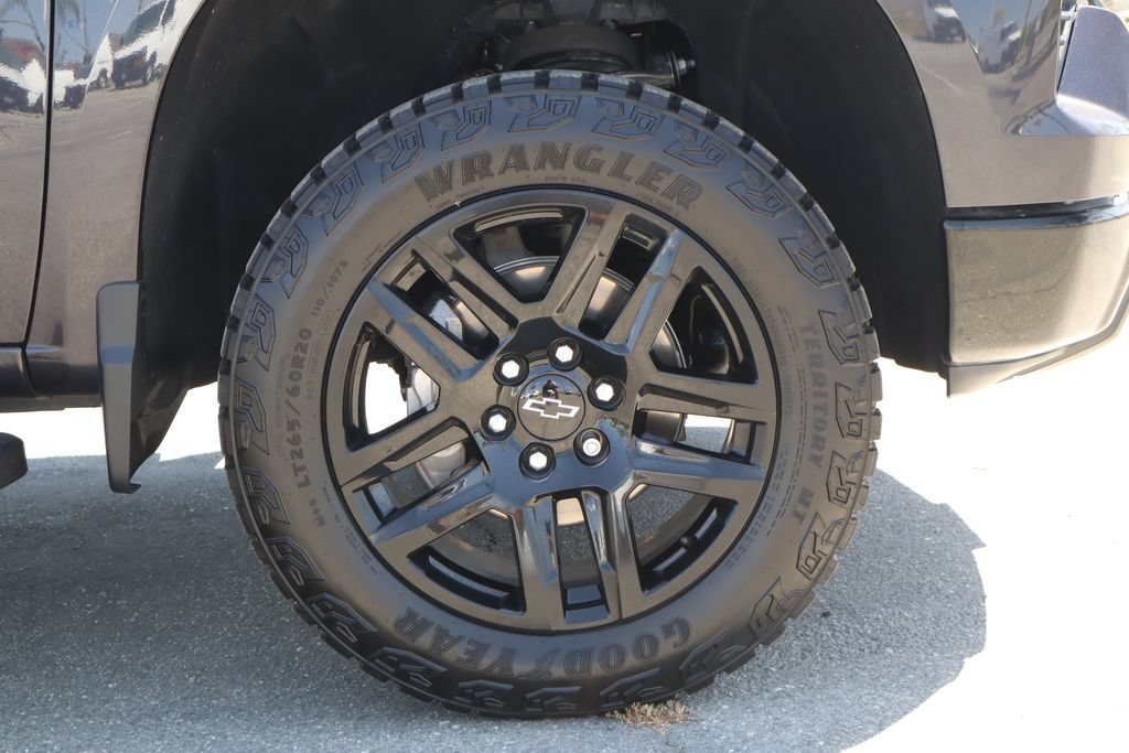 Used 2023 Chevrolet Silverado 1500 LT Trail Boss w/ LPO, Dark Essentials Package AWD/4WD image 10