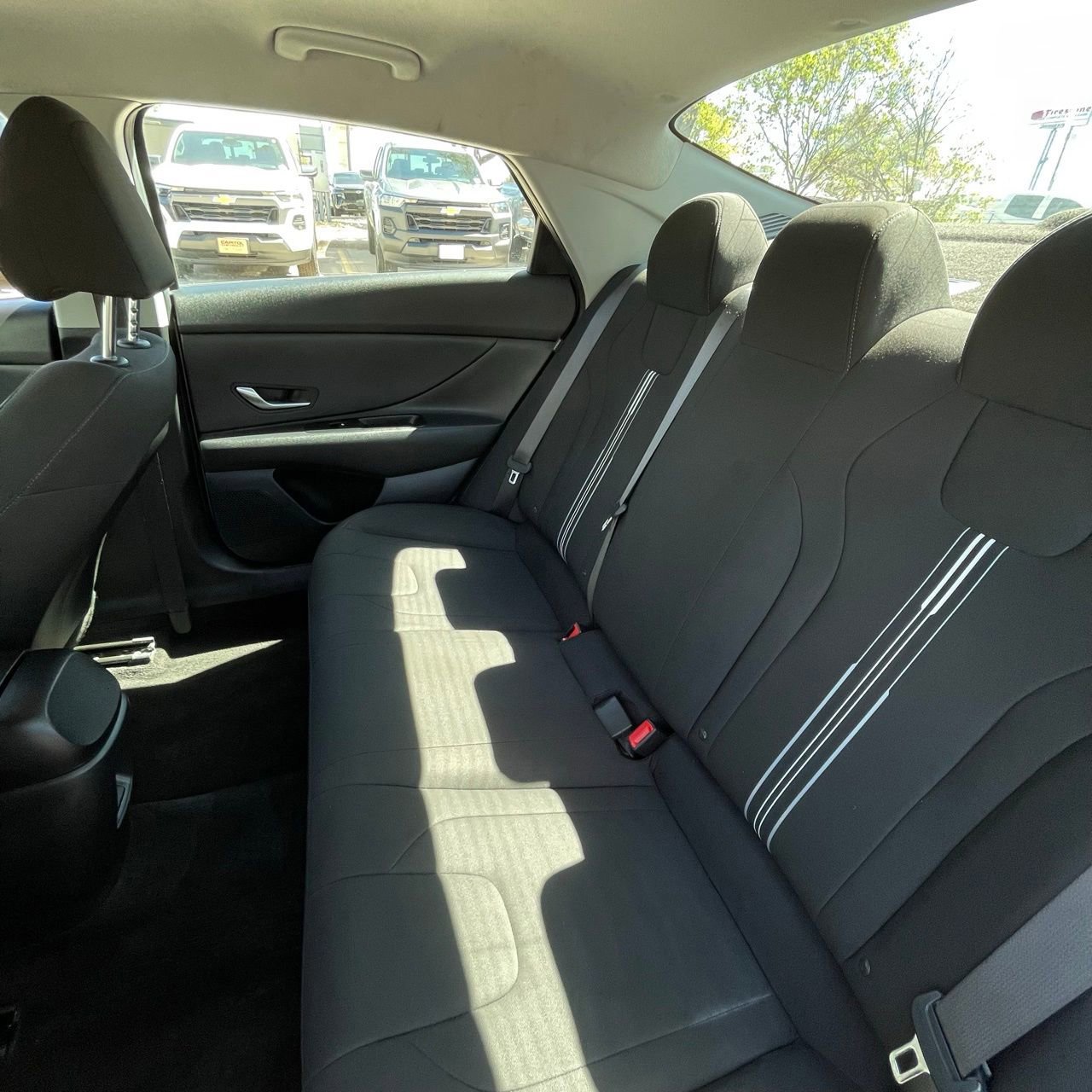 Used 2024 Hyundai Elantra SEL image 23