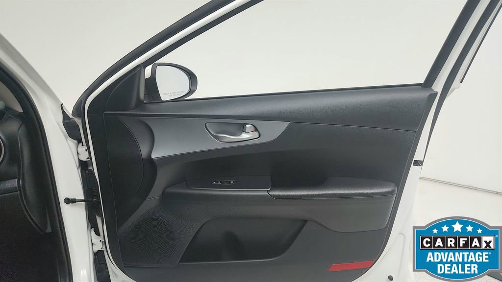 Used 2021 Kia Forte LXS FWD image 42
