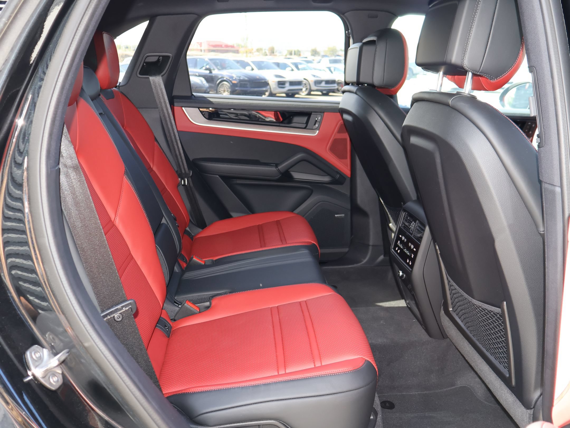 New 2026 Porsche Cayenne AWD/4WD image 28