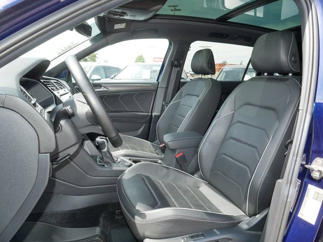 Certified 2023 Volkswagen Tiguan SEL R-Line AWD/4WD image 15