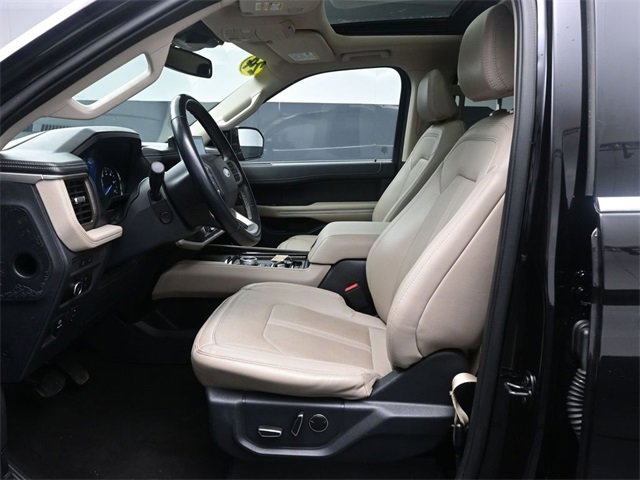 Used 2024 Ford Expedition Limited image 20