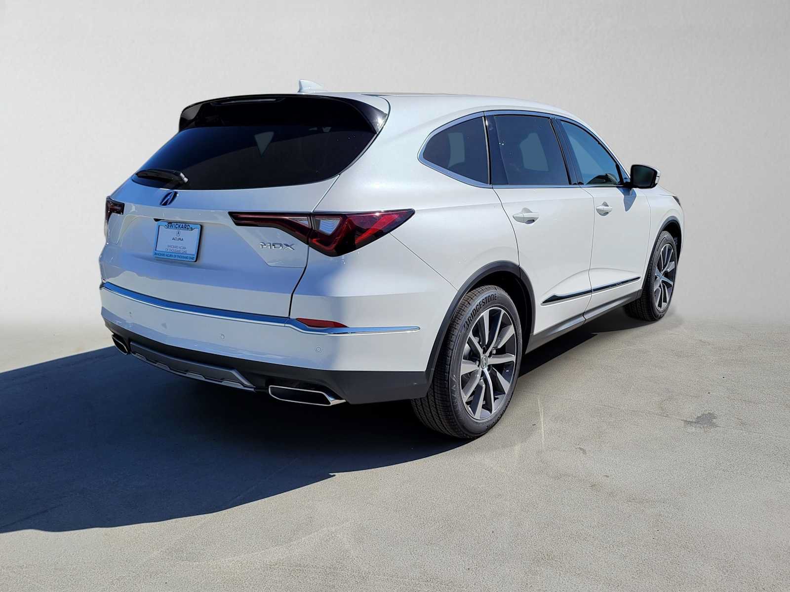 New 2026 Acura MDX w/ Technology Package FWD image 3