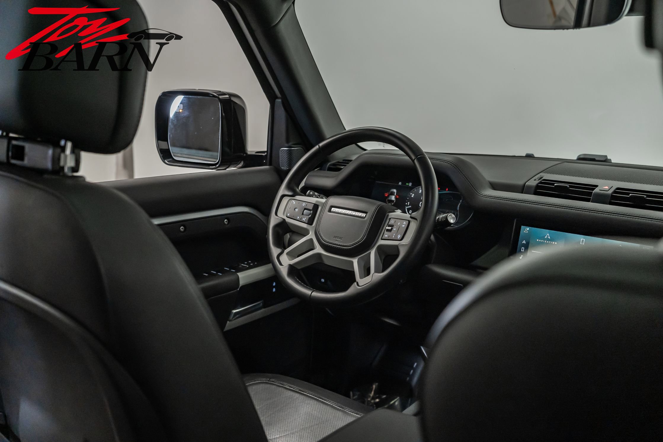 Used 2023 Land Rover Defender 110 X-Dynamic SE image 42