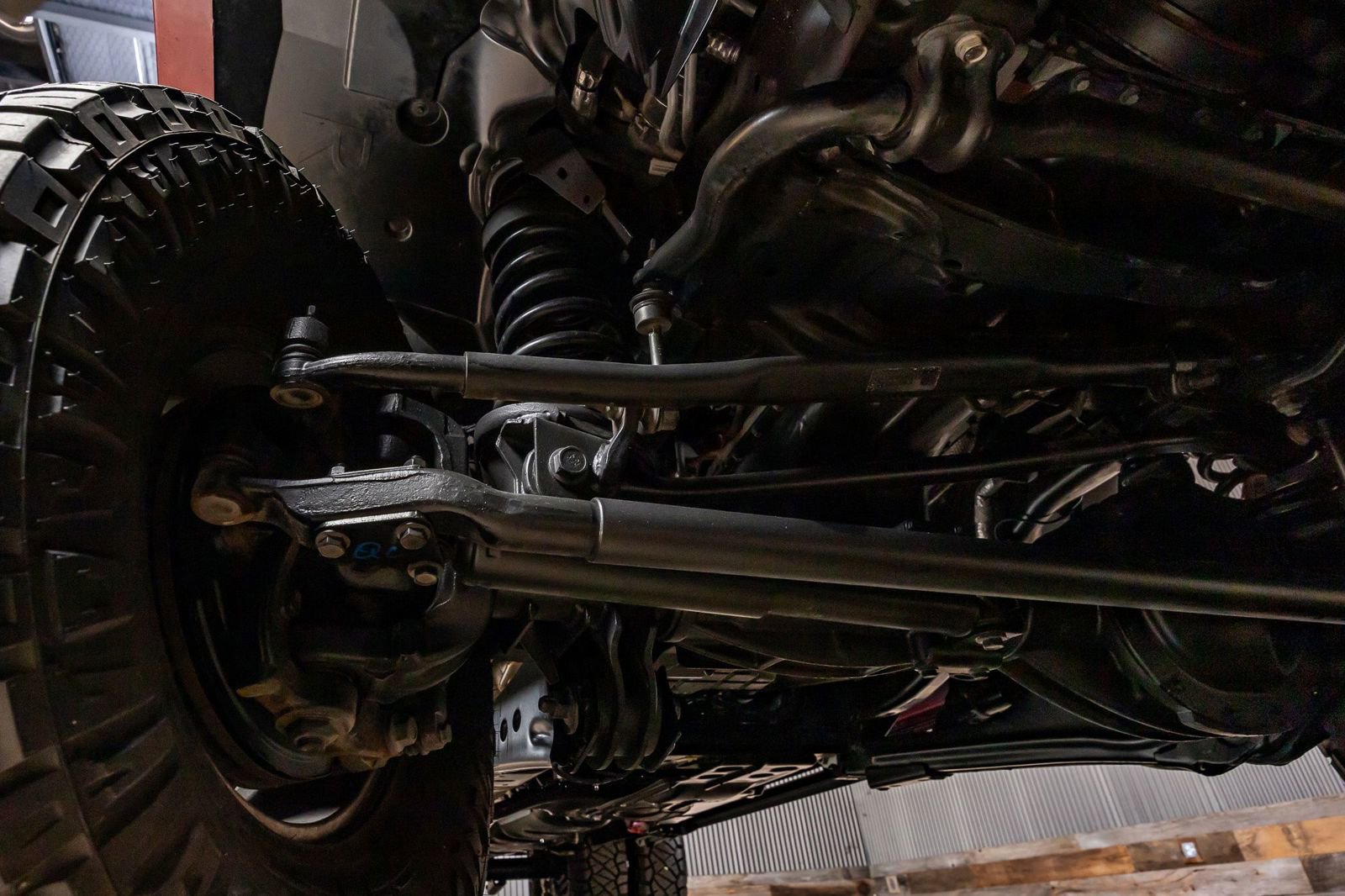 Used 2023 RAM 3500 Limited image 13