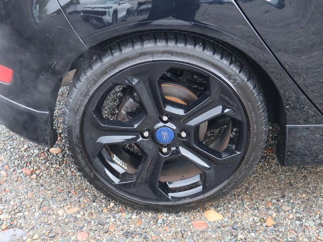 Used 2016 Ford Fiesta ST w/ ST Recaro Package FWD image 29